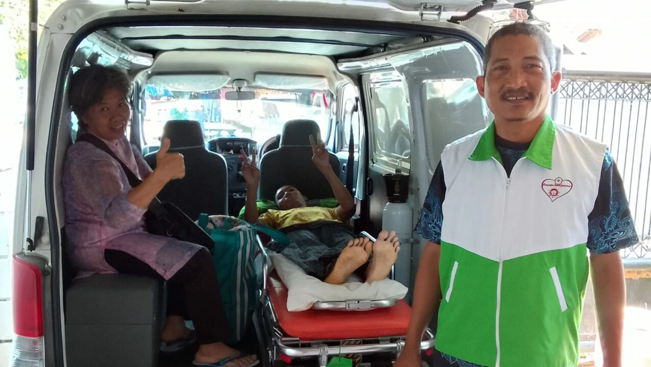 Ambulance untuk Masyarakat yang Membutuhkan