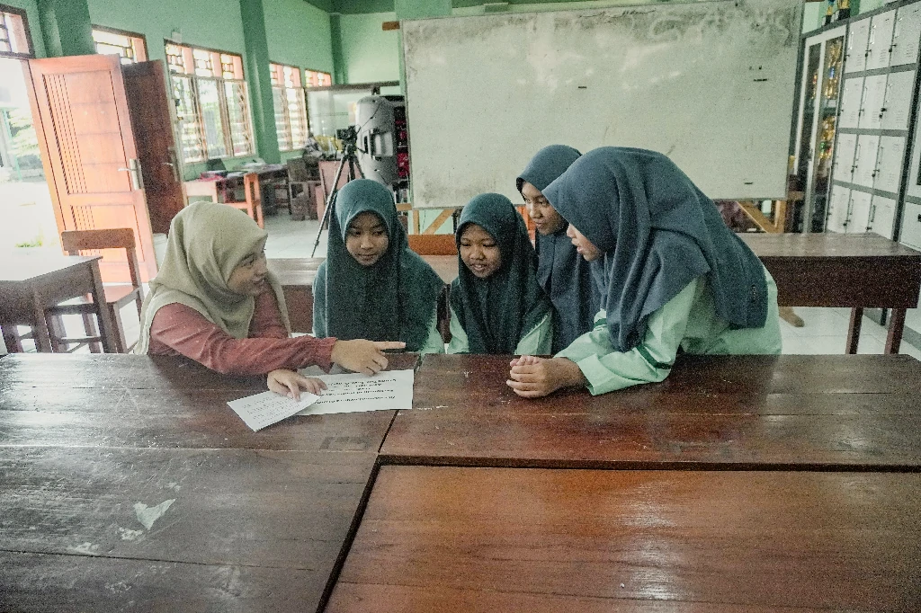 Perjuangan Penerima Beasiswa IMAN Scholarship