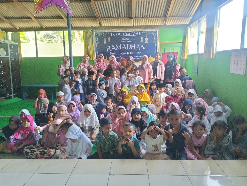 Safari Berkisah di TK Kartika IV: Mengenalkan Kemuliaan Bulan Puasa kepada Anak-anak