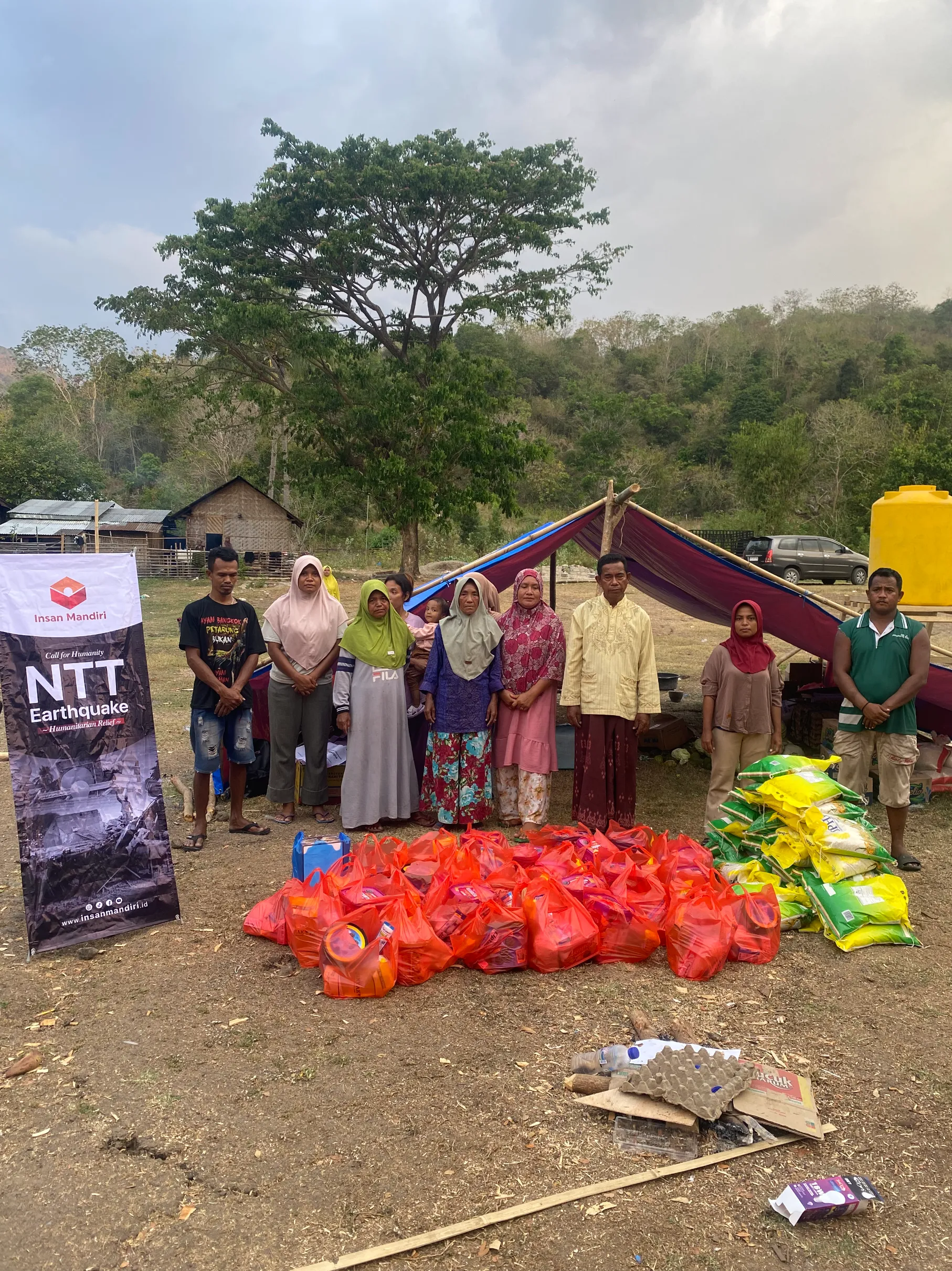 Penyaluran Bantuan Warga NTT Tahap 2