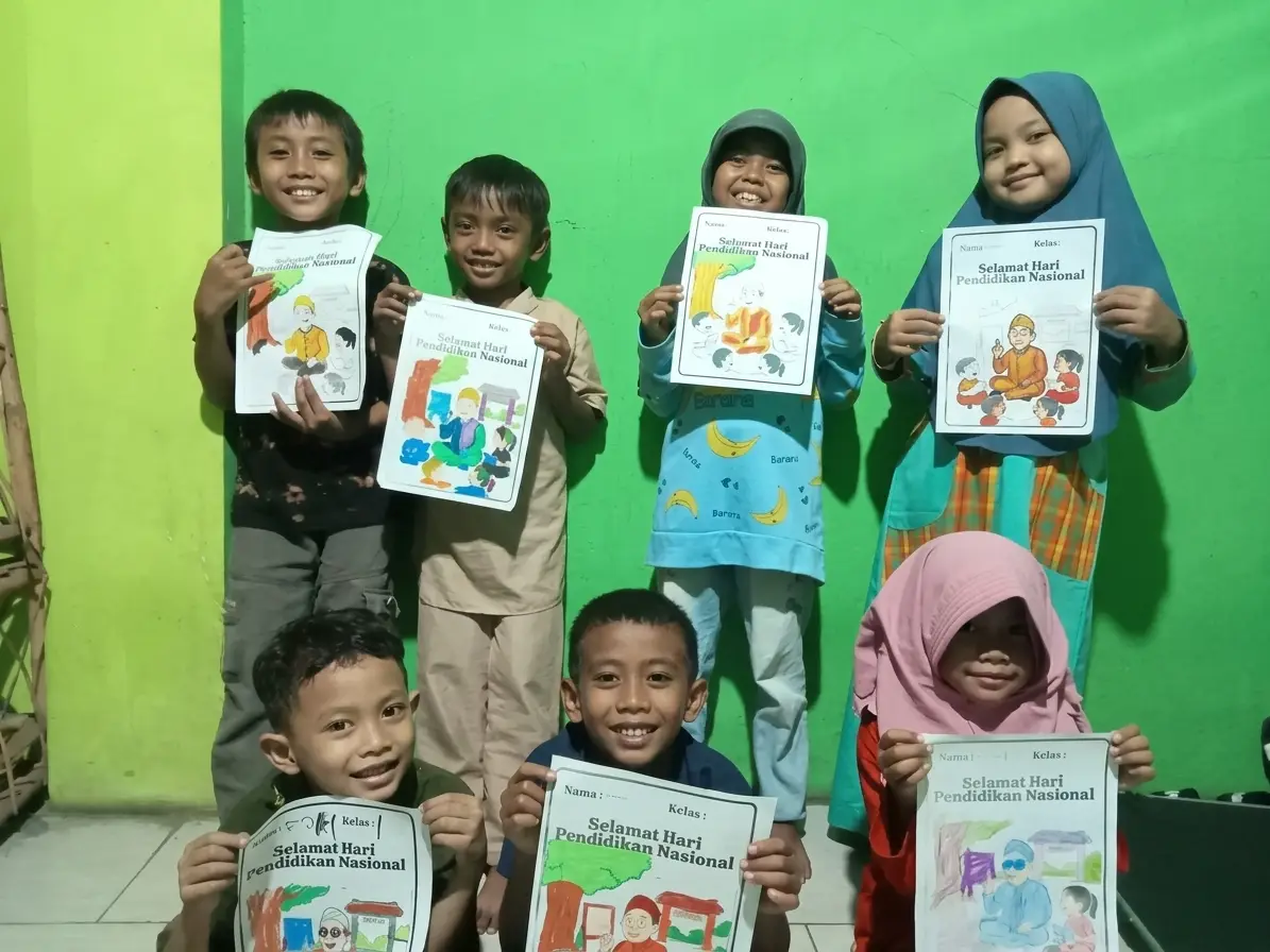 Semarak Hardiknas, Rumah Belajar Insan Prestasi Krembung Gelar Lomba Mewarnai Ki Hajar Dewantara