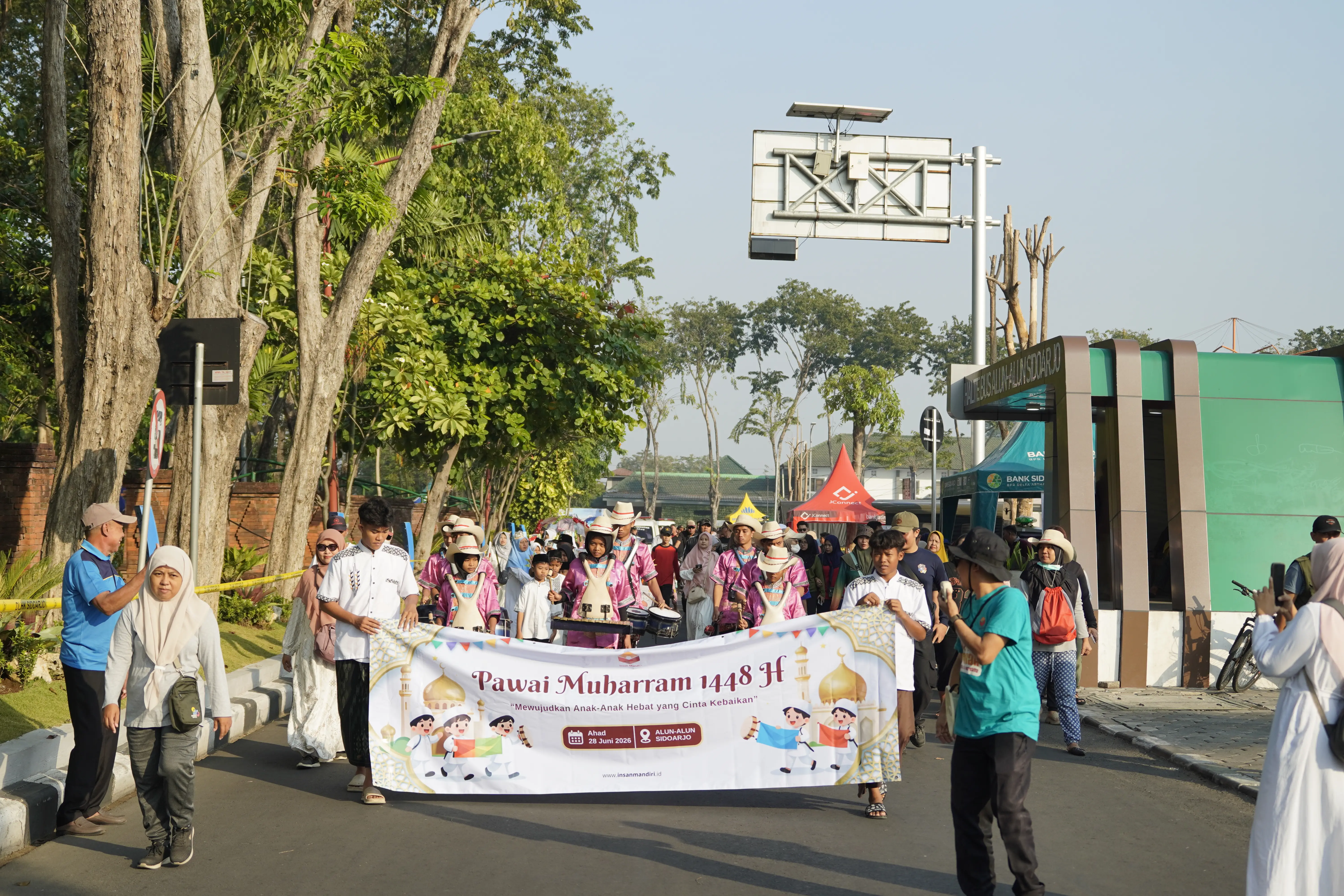 Muharram Berbinar 1448 H: Pawai dan Santunan Yatim Dhuafa Insan Mandiri Sidoarjo Tebar Semangat dan Harapan