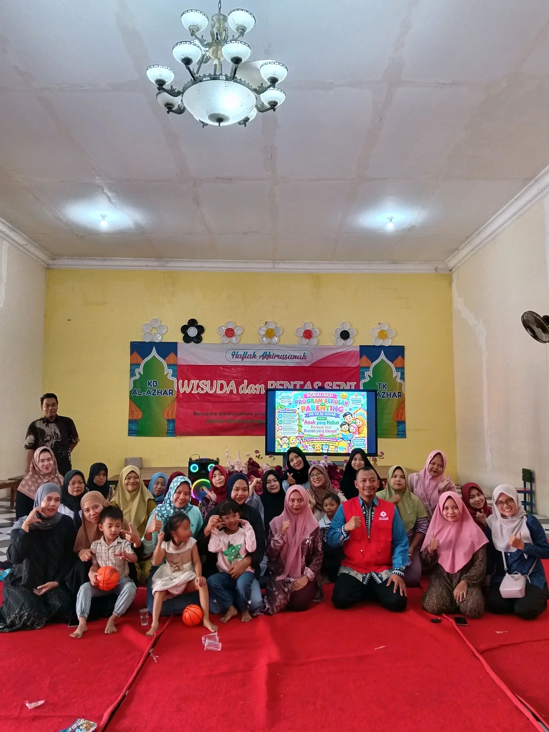 Parenting Inspiratif di TK KB Al Azhar, Bangun Anak Hebat dari Rumah yang Hangat