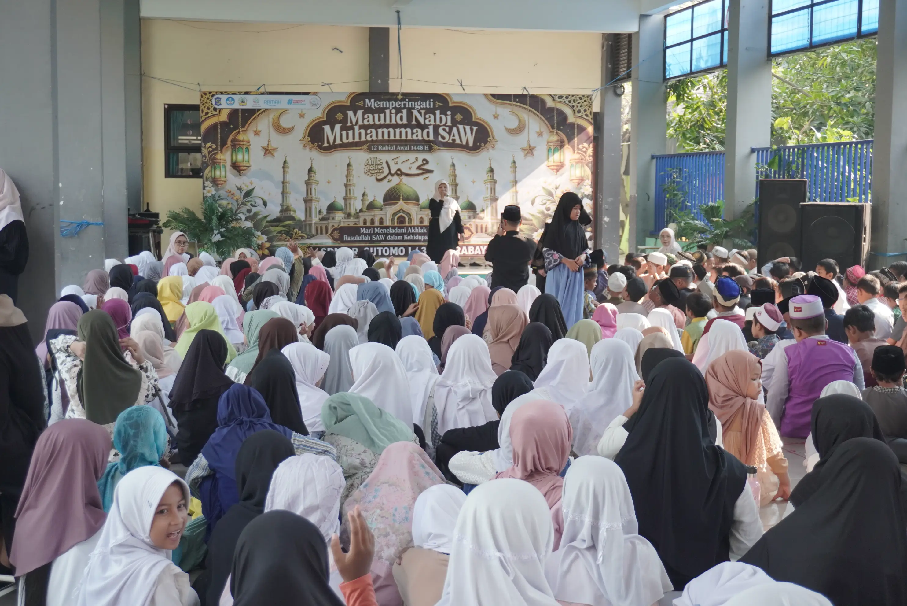 Insan Berkisah Hadirkan Keteladanan Nabi Muhammad SAW di SDN Dr. Soetomo I Surabaya