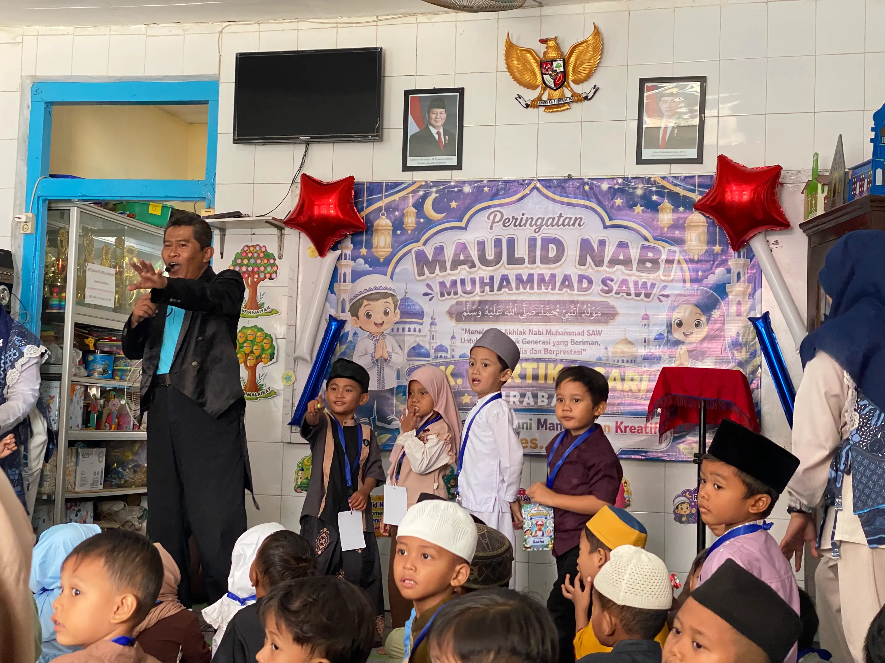 Hadirkan Keceriaan dan Kepedulian Melalui Insan Berkisah di TK Kartika Sari Surabaya