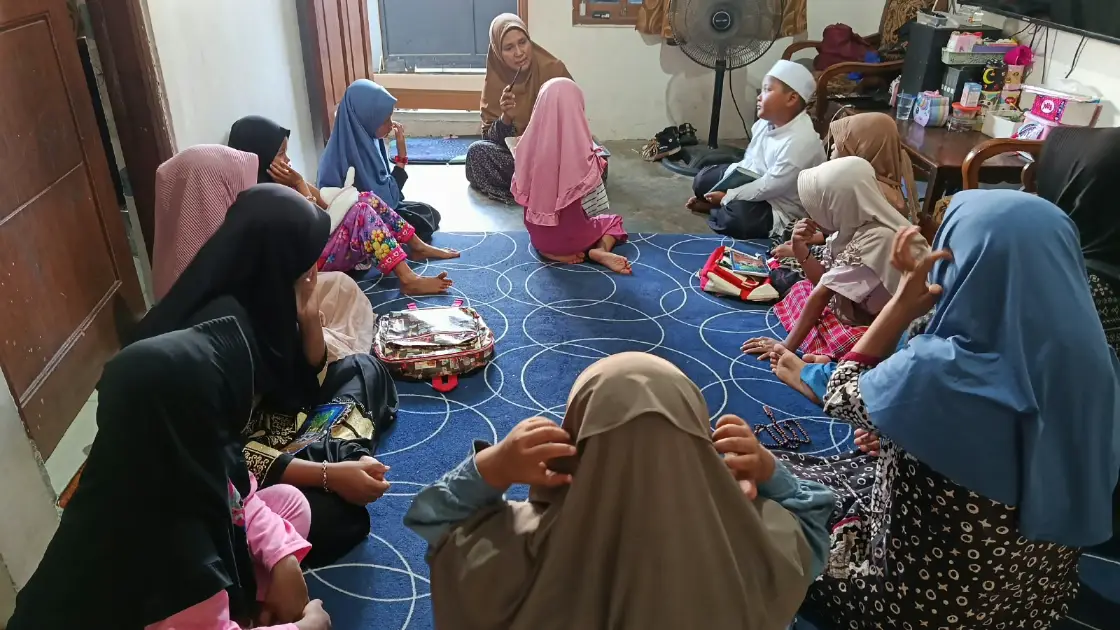 Rumah Belajar Al-Qur’an Asy-Syahid Wonokusumo Jaya Kenalkan Akhlak Rasulullah dan Tugas Malaikat
